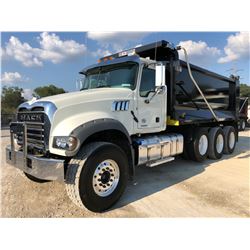 2019 MACK GR64F DUMP TRUCK, VIN/SN:1M2GR4GC0KM002026 - TRI AXLE, 455 HP MACK MP8 ENGINE, ALLISON 450