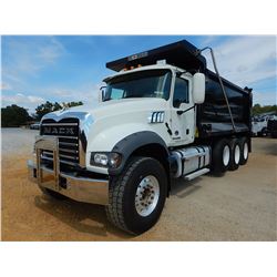 2019 MACK GU713 DUMP TRUCK, VIN/SN:1M2AX07C2KM041415 - TRI AXLE, 455 HP MACK MP8 ENGINE, MACK M-DRIV