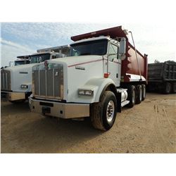 2011 KENWORTH T800 DUMP TRUCK, VIN/SN:1NKDXUTX0BJ281015 -TRI-AXLE, CAT C13 ENGINE, ALLISON A/T, 46K 