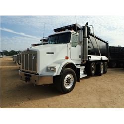 2007 KENWORTH T800 DUMP TRUCK, VIN/SN:1NKDXBTX07J175224 - TRI-AXLE, 475 HP CAT C15 ENGINE, 8LL TRANS