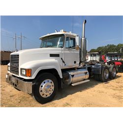 2001 MACK CH613 TRUCK TRACTOR, VIN/SN:1M2AA18Y11W144801 - T/A, MACK DIESEL ENGINE, 10 SPEED TRANS, 4