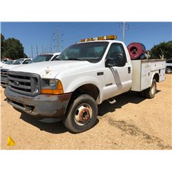 2001 FORD F350 SERVICE TRUCK, VIN/SN:1FDWF37F11EC39125 - FORD POWERSTROKE DIESEL ENGINE, A/T, KNAPHE