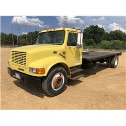 1996 INTERNATIONAL 4700 FLATBED TRUCK, VIN/SN:1HTSCABMXTH381466 - S/A, IHC DIESEL ENGINE, A/T, 25,50