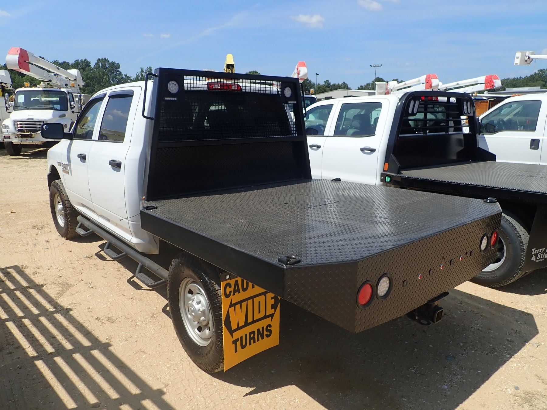 2016 DODGE RAM 2500 FLATBED TRUCK, VIN/SN3C6TR5CT5GG264396 4X4, CREW