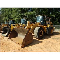 2011 CAT 972K WHEEL LOADER, VIN/SN:Z4W00169 - BUCKET, CAB, A/C, 26.5R25 TIRES, METER READING 16,579 