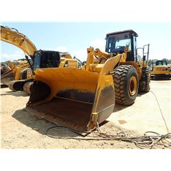 2007 CAT 972H WHEEL LOADER, VIN/SN:A7D00350 - BUCKET, CAB, A/C, 26.5R25 TIRES, METER READING 16,104 