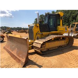 2011 KOMATSU D61PX-15EO CRAWLER TRACTOR, VIN/SN:B46677 - 6 WAY BLADE, CAB, A/C, METER READING 6,894 