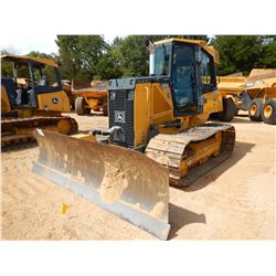 2013 JOHN DEERE 650K LGP CRAWLER TRACTOR, VIN/SN:217441 - 6 WAY BLADE, CAB, AC, METER READING 3,765 