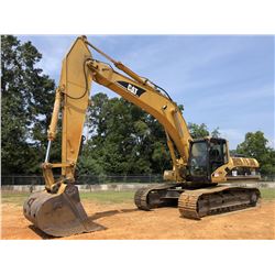 2005 CAT 330CL HYDRAULIC EXCAVATOR, VIN/SN:CYA01135 - 12'-6" STICK, 66" BUCKET, CAB, A/C, METER READ