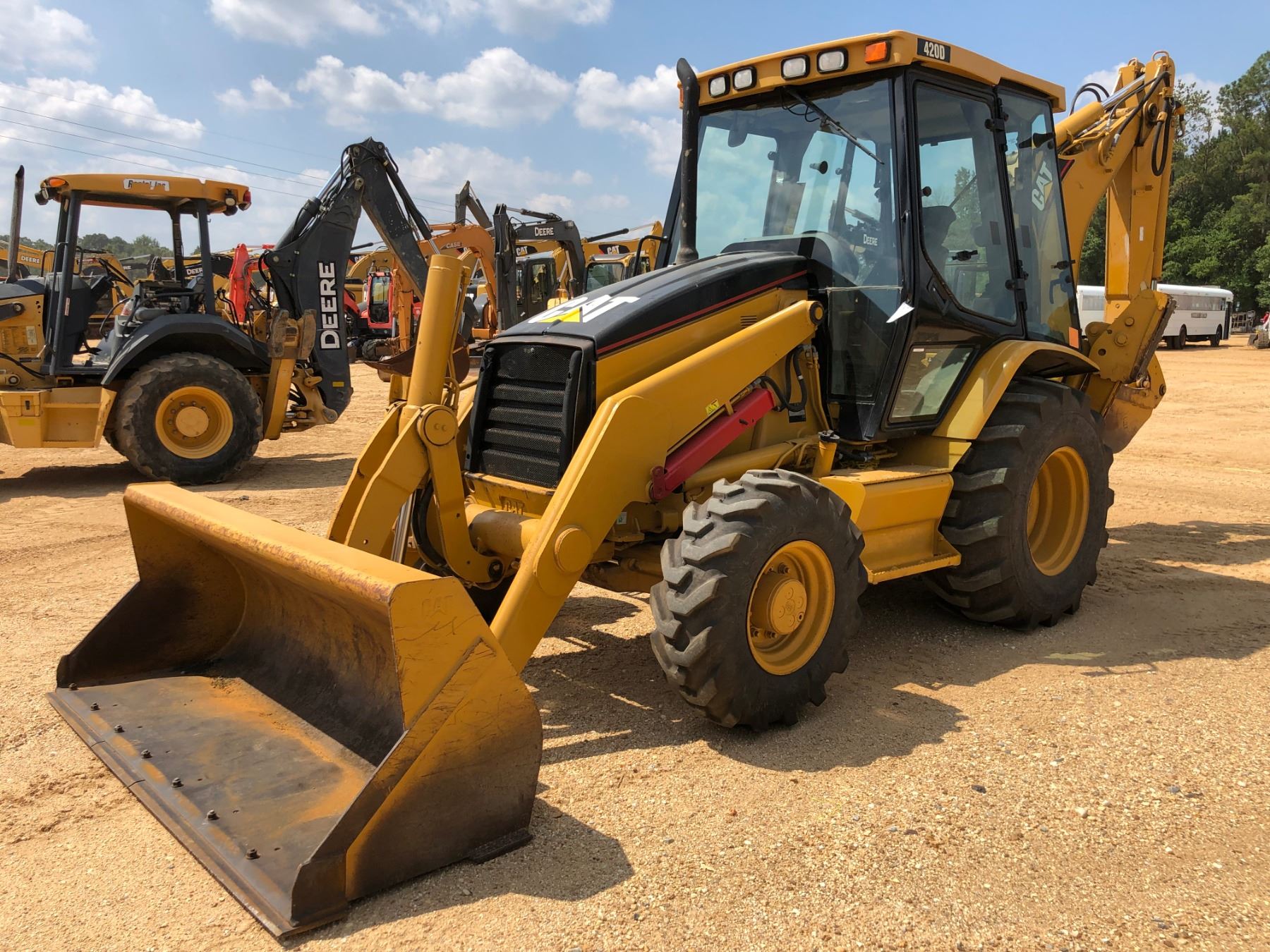2006 CAT 420D LOADER BACKHOE, VIN/SNFDP26662 4X4, ESTICK, BUCKET