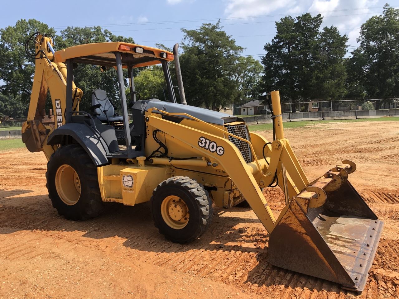 2004 JOHN DEERE 310G LOADER BACKHOE, VIN/SN928886 4X4, ESTICK