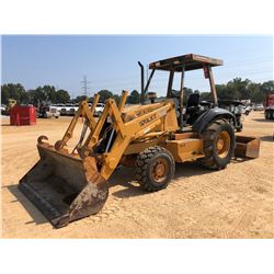 CASE 570L XT SKIP LOADER, VIN/SN:JJG0224011 - 4X4, BUCKET, BOX BLADE, CANOPY, METER READING 6,180 HO