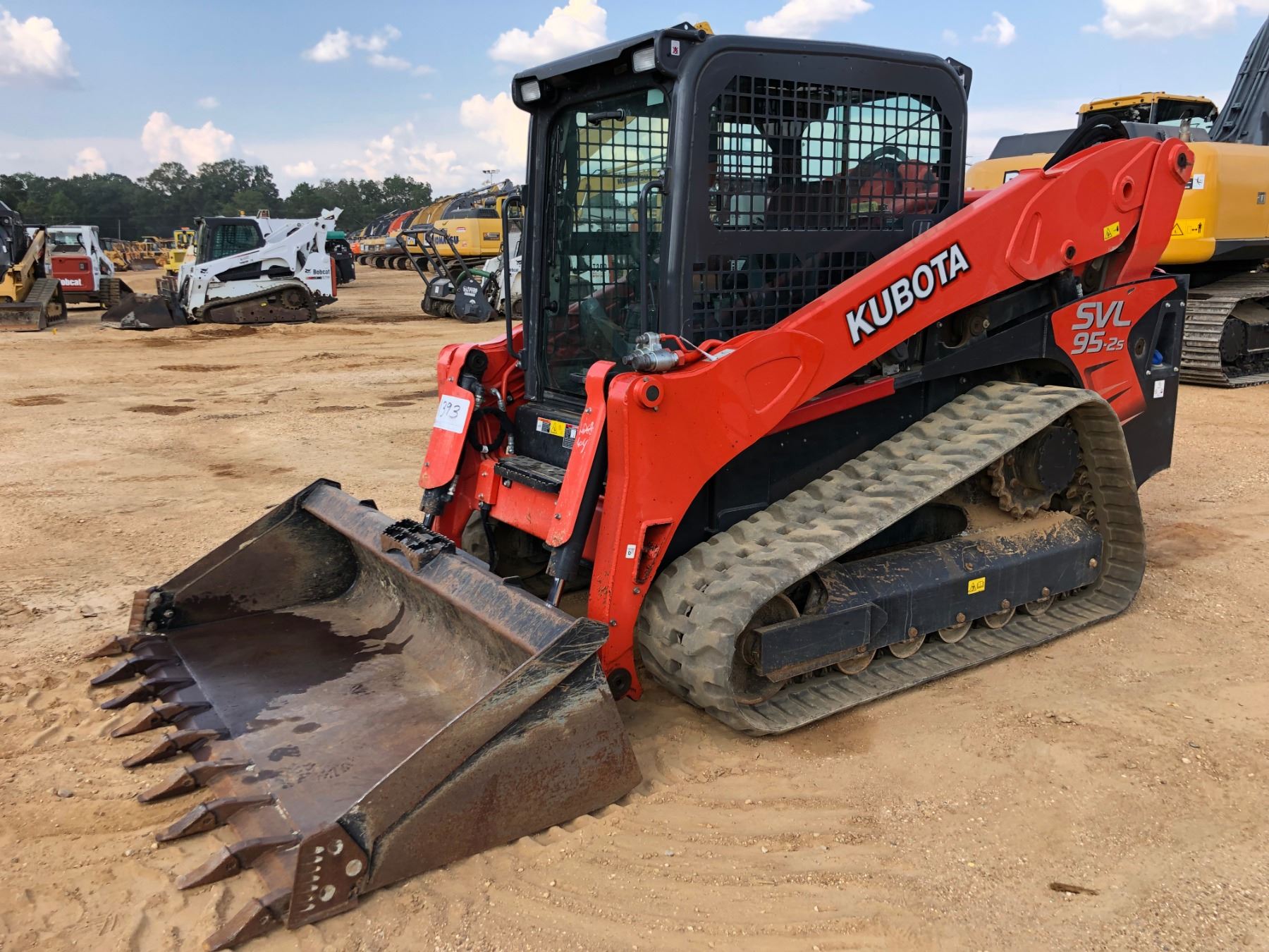 2018 KUBOTA SVL952S SKID STEER LOADER, VIN/SN36871 CRAWLER, 2 SPEED, BUCKET, CAB, AC, METER