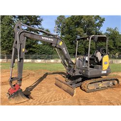2016 VOLVO ECR40D MINI EXCAVATOR, VIN/SN:14091 - 5' 6" STICK, 18" BUCKET, COUPLER, AUX HYD, BLADE, R