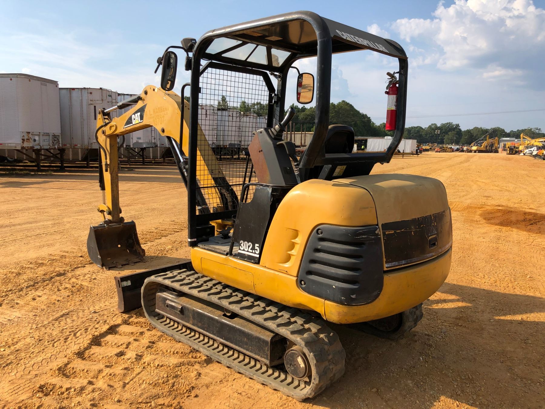 2005 CAT 302.5 MINI EXCAVATOR, VIN/SN:4AZ07122 - 3'-8
