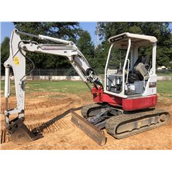 2013 TAKEUCHI TB138FR MINI EXCAVATOR, VIN/SN:138200895 - 5' 3" STICK, 12" BUCKET, COUPLER, AUX HYD, 