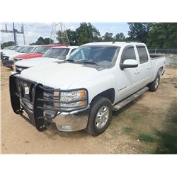 2007 CHEVROLET SILVERADO Z71 LTZ PICKUP, VIN/SN:1GCHK23607F522563 - 4X4, CREW CAB, DURAMAX DIESEL, A