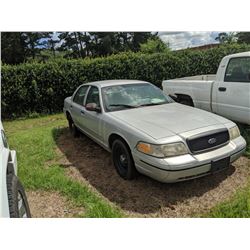 2004 FORD CROWN VICTORIA VIN/SN:2FAFP71W244X144177 - GAS ENGINE, A/T (CITY OWNED) (SELLING ABSENTEE 