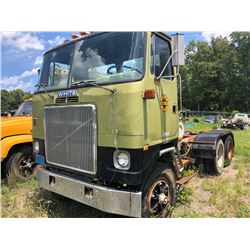 1984 VOLVO WHS64T DAY CAB TRUCK, VIN/SN:3EN066020 - CAB OVER, DETROIT 6V92 DIESEL, RT11609A TRANS, 3