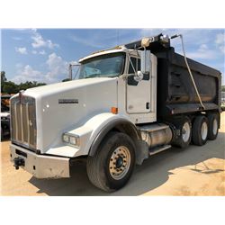 2015 KENWORTH T800 DUMP, VIN/SN:1NKDX4TX0FJ435020 - TRI-AXLE, 485HP CUMMINS ISX 15 ENGINE, ALLISON A