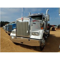 2015 KENWORTH W900 TRUCK TRACTOR, VIN/SN:1XKWD40X9FJ460817 - T/A, 450HP CUMMINS ISX 15 ENGINE, 10 SP