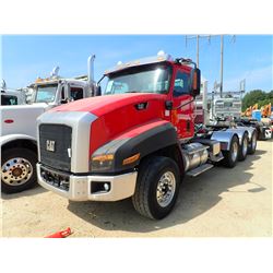 2013 CAT CT660L TRUCK TRACTOR, VIN/SN:1HSJKTL7DJ201830 - TRI-AXLE, CAT CT15 ENGINE, 13 SPD TRANS, 40