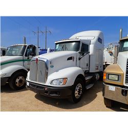 2009 KENWORTH T660 TRUCK TRACTOR, VIN/SN:1XKAD48X29J227056 - T/A, 455 HP CUMMINS ISX DIESEL ENGINE, 