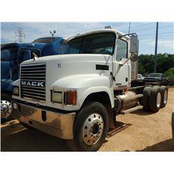 2006 MACK CHN613 TRUCK TRACTOR, VIN/SN:1M2AJ06Y76N004889 - T/A, MACK ENGINE, MACK T310M TRANS, 208" 
