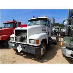 1993 MACK CH613 TRUCK TRACTOR, VIN/SN:1M2AA13Y4PW019212 - T/A, MACK E7350 E7350 ENGINE, 10 SPEED TRA