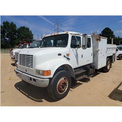 1995 INTERNATIONAL 4700 SERVICE TRUCK, VIN/SN:1HTSCAAN0SH649840 - S/A, CREW CAB, IHC DT466 DIESEL EN