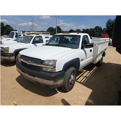 2004 GMC 3500 SERVICE TRUCK, VIN/SN:1GBJC34274E349131 - DURAMAX DIESEL ENGINE, A/T, KNAPHEIDE SERVIC