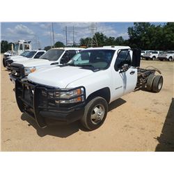 2010 CHEVROLET 3500HD CAB & CHASSIS, VIN/SN:1GB6CZB63AF115878 - DURAMAX DIESEL ENGINE, A/T, ODOMETER