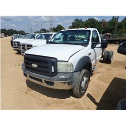 2006 FORD F550 CAB & CHASSIC, VIN/SN:1FDAF56P16EA41359 - POWERSTROKE DIESEL ENGINE, A/T, ODOMETER RE
