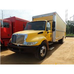 2004 INTERNATIONAL 4300 BOX TRUCK, VIN/SN:1HTMMAAM74H593038 - S/A, DT466 IHC DIESEL ENGINE, A/T, MOR