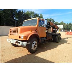 INTERNATIONAL GRAPPLE TRUCK, VIN/SN:1HTSDNXNXNA6 - S/A, IHC DIESEL ENGINE, A/T, RAMER KNUCKLE BOOM L