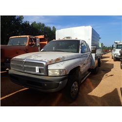 1996 DODGE RAM 3500 SERVICE TRUCK, VIN/SN:1N6MC3653TJ179277 - V8 GAS ENGINE, A/T, READING SERVICE BO