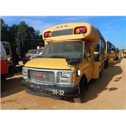 2001 GMC SCHOOL BUS, VIN/SN:1GDHG31FXY1228298 - DIESEL ENGINE, A/T (CITY OWNED) (DOES NOT OPERATE)