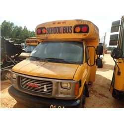 2001 GMC SCHOOL BUS, VIN/SN:1GDHG31F0Y1218993 - DIESEL ENGINE, A/T (COUNTY OWNED) (DOES NOT OPERATE)