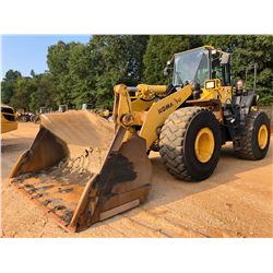2011 KOMATSU WA480-6 WHEEL LOADER, VIN/SN:A48014 - BUCKET, RIDE CONTROL, AUTO LUBE, CAB, AC, 26.5R25