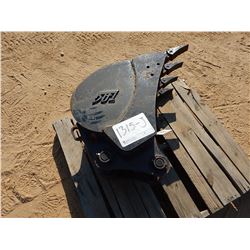 18  TAG BUCKET, FITS JCB 2CX LOADER BACKHOE