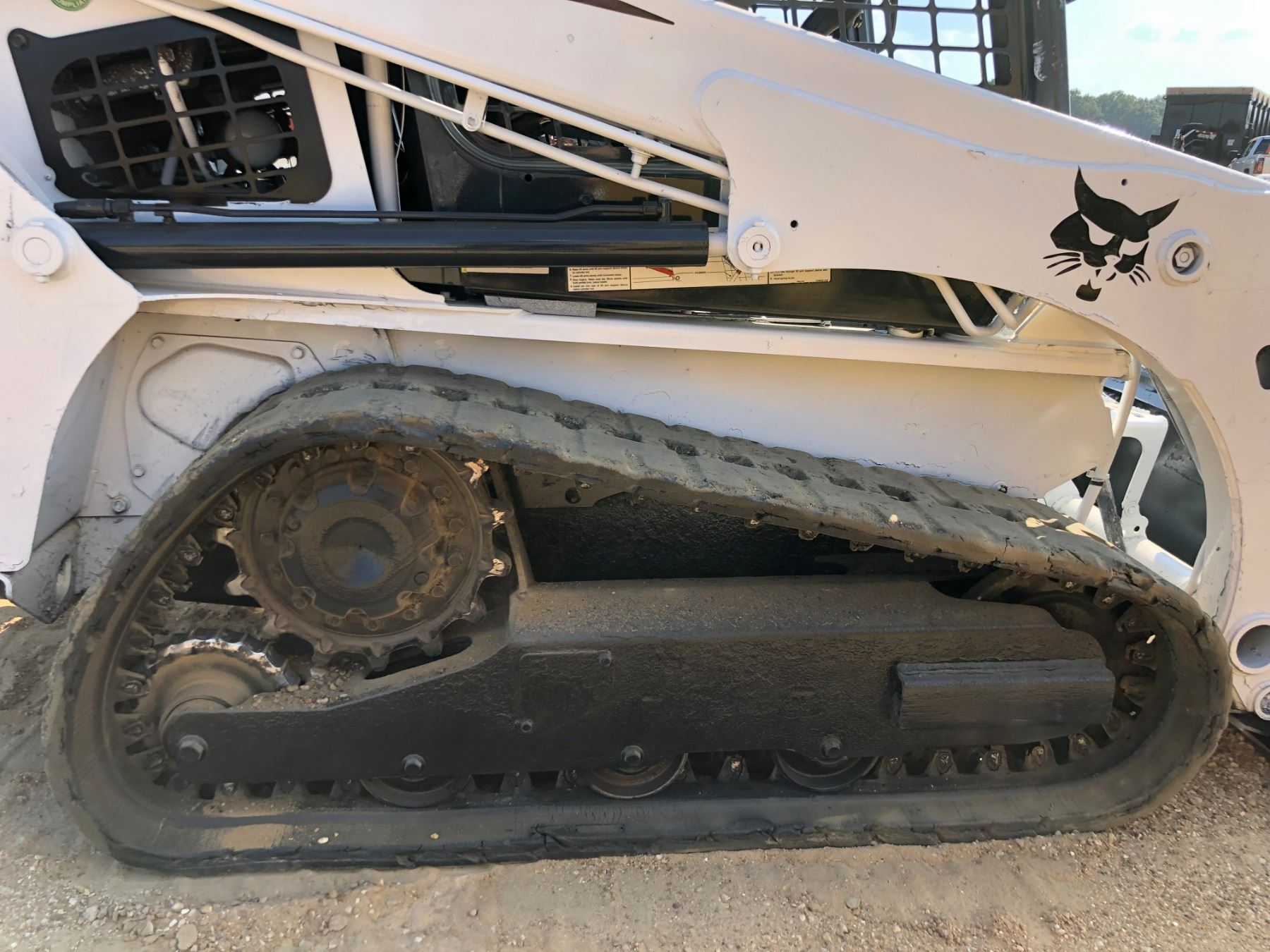 2015 BOBCAT T450 SKID STEER LOADER, VIN/SNAUVP12397 CRAWLER, BUCKET