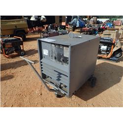 LINCOLN ARC WELDER R3R-300 (B3)