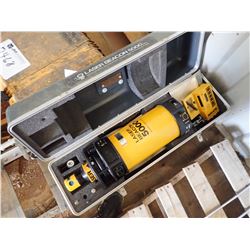 LASER BEACON 5000 W/TRIPOD (B-9)