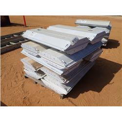 (20) FLUORESCENT LIGHT FIXTURES 48"