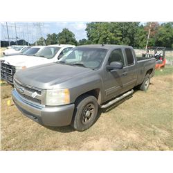 2008 CHEVROLET SILVERADO PICKUP TRUCK, VIN/SN:1GCEC19087Z50140 - EXT CAB, V8 GAS, A/T, ODOMETER READ