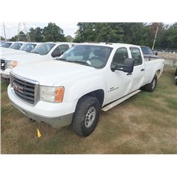 2008 GMC 2500HD PICKUP, VIN/SN:1GTHK23638F113040 - 4X4, CREW CAB, ALLISON DURAMAX DIESEL ENGINE, A/T