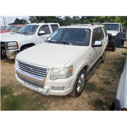 2007 FORD EXPLORER VIN/SN:1FMEU758X7UA81945 - V8 GAS ENGINE, A/C, ODOMETER READING 271,101 MILES