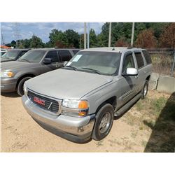 2005 GMC YUKON VIN/SN:1GKEC13T85J176664 - V8 GAS ENGINE, A/T, ODOMETER READING 243,642 MILES
