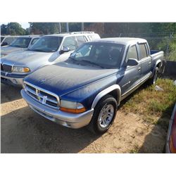 2002 DODGE DAKOTA PICKUP TRUCK, VIN/SN:1B7HL48N22S562216 - CREW CAB, V8 GAS, A/T, ODOMETER READING 2