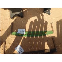 JOHN DEERE CROSSCUT SOW (C6)